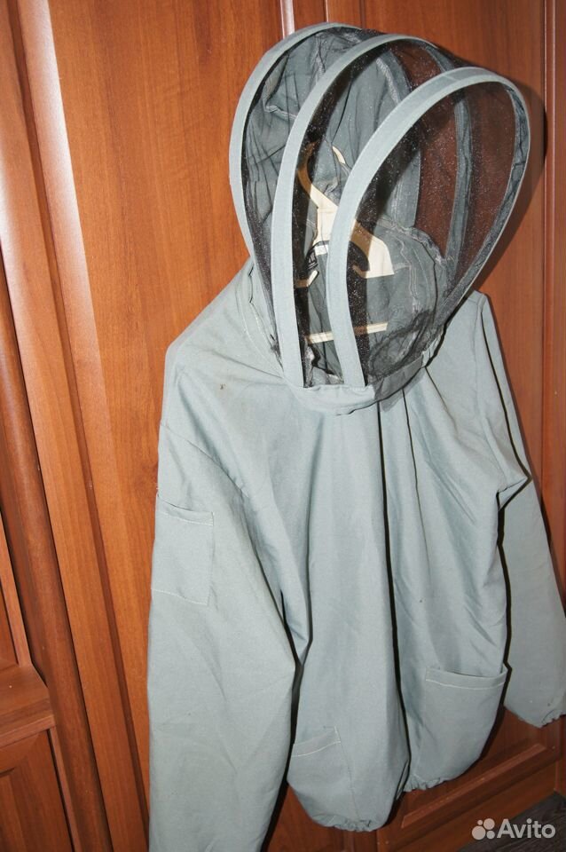 Куртка,маска,перчатки пчеловода,роевня,дымарь купить на Зозу.ру - фотография № 1