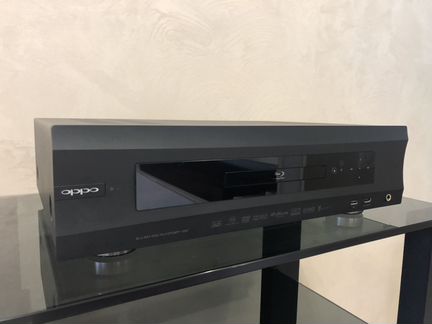 Blu-Ray Disk Player BDP-105D