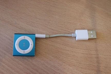 Продам MP3 плеер Apple iPod shuffle 4 2Gb blue