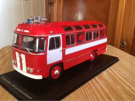 Модель автобуса PAZ 672 Fire 1:43 ClassicBus