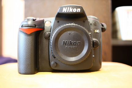Nikon D90+ 18-105
