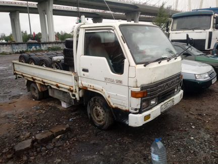 Toyota dyna 1992 год