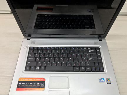 Ноутбук SAMSUNG NP-R519