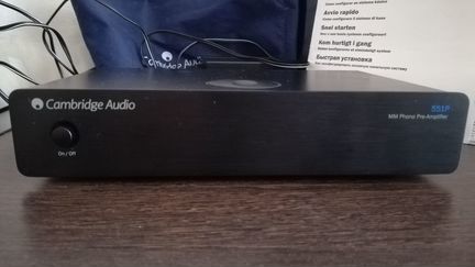 Фонокорректор Cambridge Audio Azur 551P