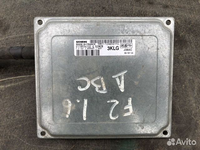 Блок управления двигателем sim 28 Ford Focus 2