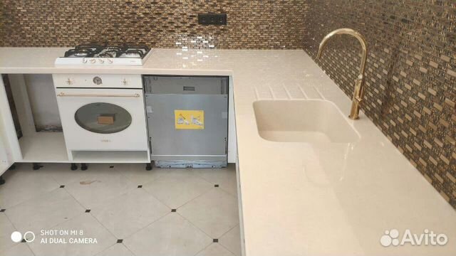 Столешницы, подоконники из иск. акрилового камня