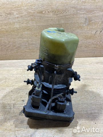 Насос гура Ford Mondeo 4 BG913K514FB