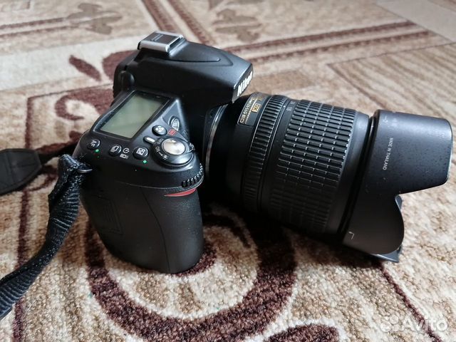 Зеркальный фотоаппарат Nikon D90 Kit 18-105 VR