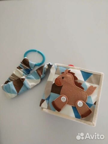 Развивающая книжка из фетра