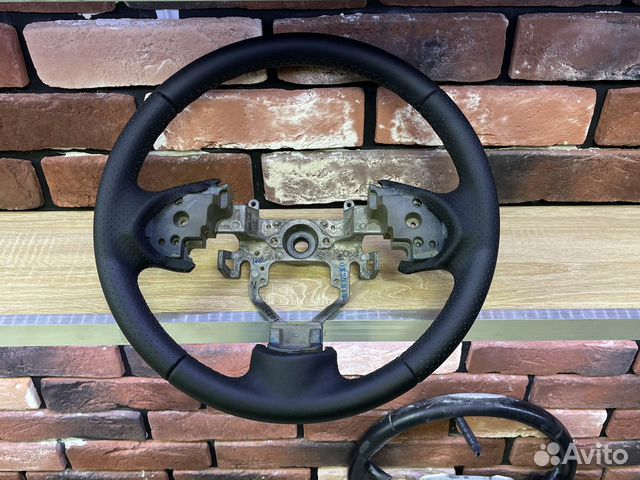 Руль кожаный Митсубиси Лансер 10. Mitsubishi Lance