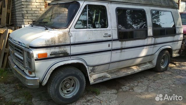 chevrolet van 1990