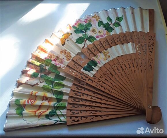 Старинный китайский веер, шёлк+ сандал