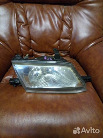 Фара правая nissan wingroad w11