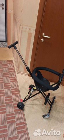 Детская прогулочная коляска