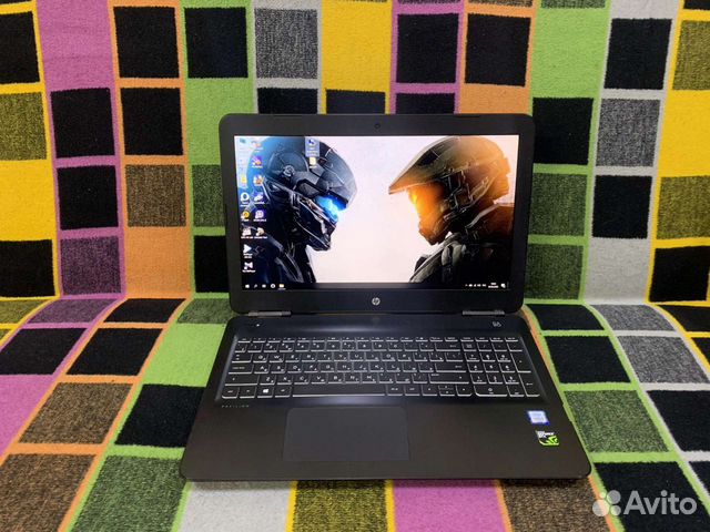 Клёвый игровой ноутбук HP 15-bc304ur*