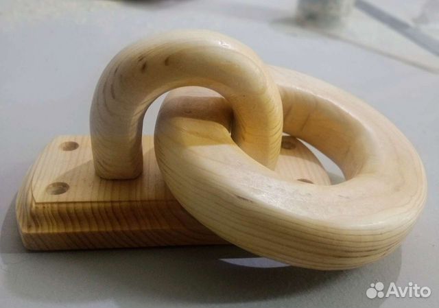 Деревянная дверная ручка