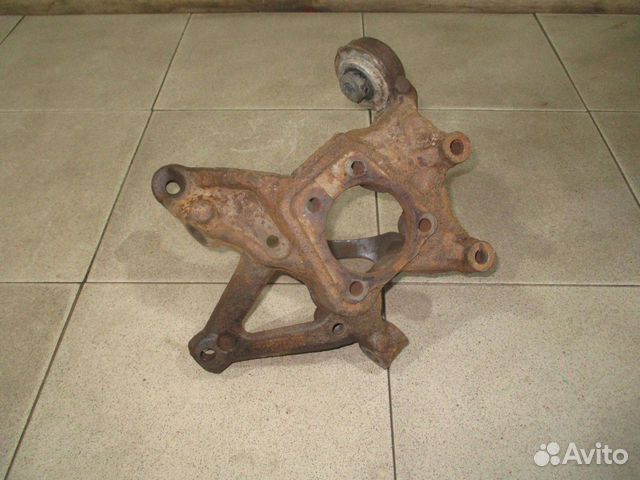 Кулак поворотный задний правый Opel Vectra C