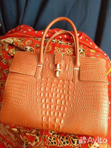 Сумка натуральная кожа бежевая новая