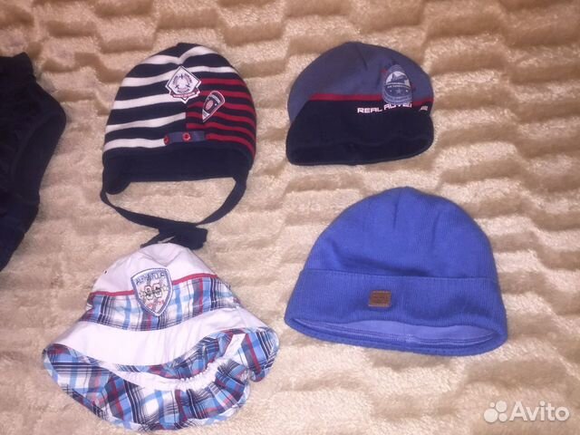 Шапки разные размеры+варежки подарок