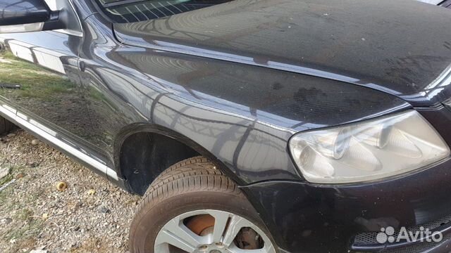 Крыло Фольксваген Туарег 2004 правое левое