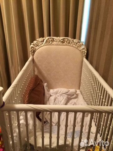 Детская кроватка