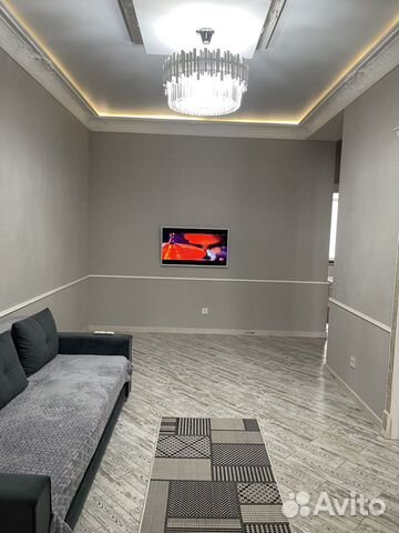 

2-к. квартира, 72 м², 1/6 эт.