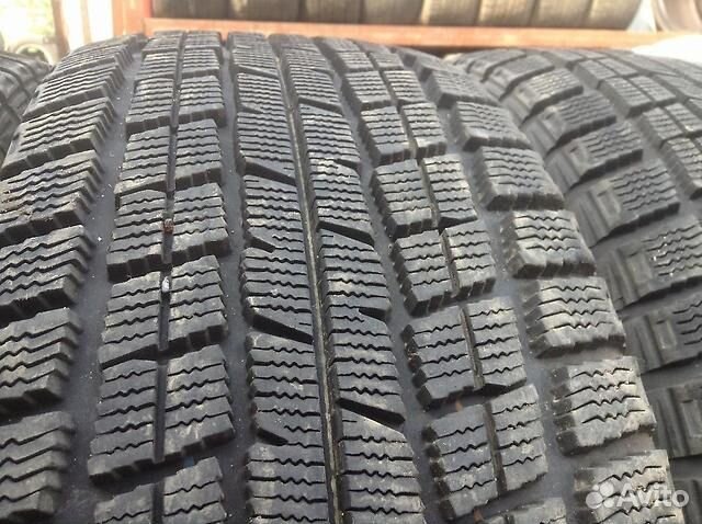245/45/18 шины б/у 2шт Goodyear ice Navi Zea 245/45/18 шины б/у 2шт Goodyear ice Navi Zea