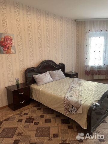 

1-к. квартира, 64 м², 1 кровать