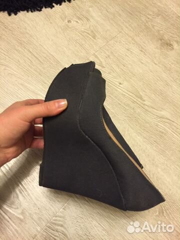 Туфли/босоножки на танкетке Steve Madden