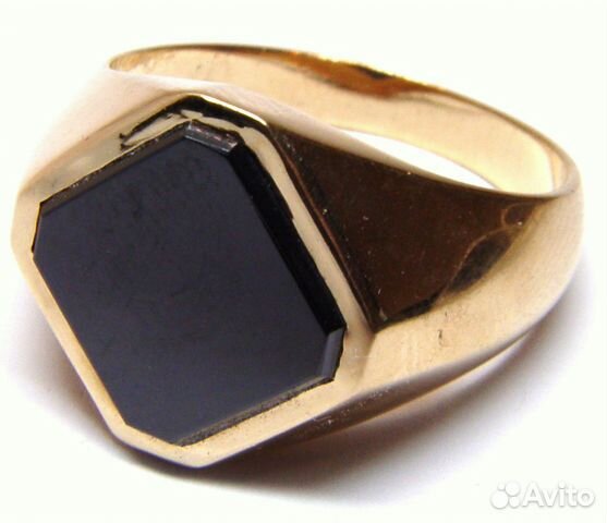 Золотая мужская печатка с ониксом 585 пробы Золотая мужская печатка с ониксом 585 пробы