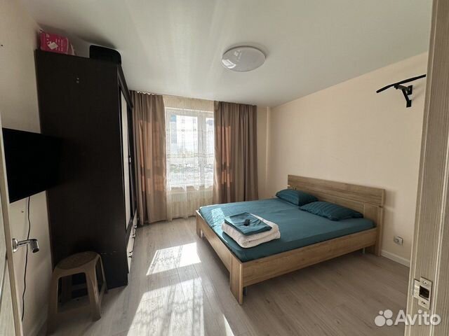 

1-к. квартира, 46 м², 3/10 эт.