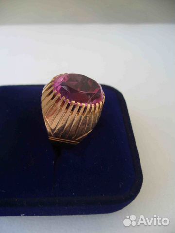 Золото, кольцо, перстень, с розовым камнем Золото, кольцо, перстень, с розовым камнем