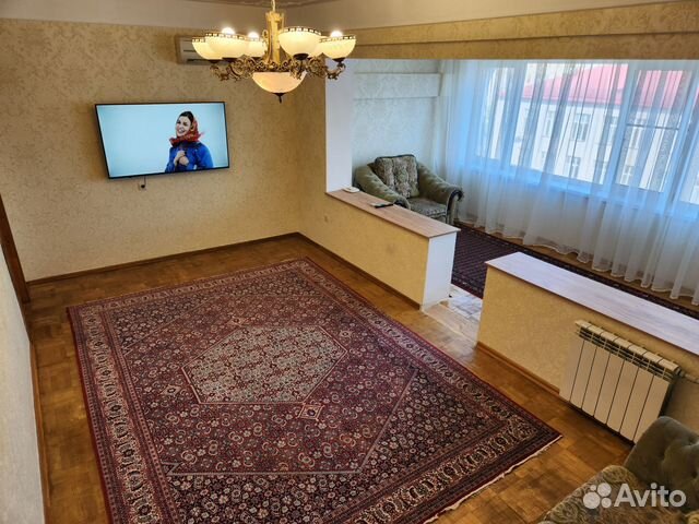 

4-к. квартира, 105 м², 7 кроватей