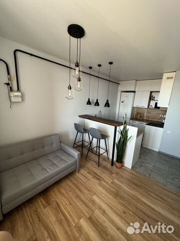 

1-к. квартира, 40 м², 8/9 эт.