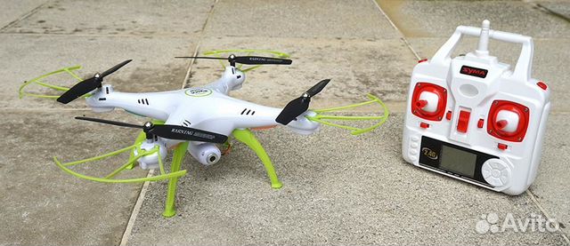 Квадрокоптер Syma X5HW с барометром c Wi-Fi FPV Квадрокоптер Syma X5HW с барометром c Wi-Fi FPV