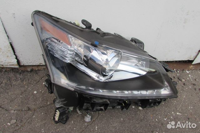 Фара правая лексус GS350 GS250 (12-16г.) Фара правая лексус GS350 GS250 (12-16г.)