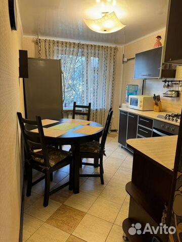

2-к. квартира, 50 м², 2/5 эт.