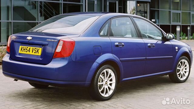 Лобовое стекло на а/м Chevrolet Lacetti 2003 Лобовое стекло на а/м Chevrolet Lacetti 2003