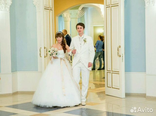 Костюм-тройка, жакард Костюм-тройка, жакард