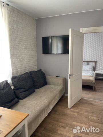 

1-к. квартира, 40 м², 2/10 эт.