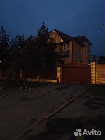 

8-к. коттедж, 470 м²