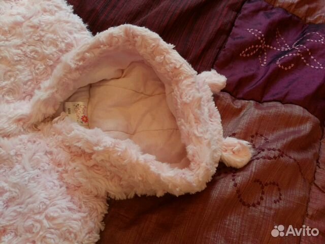 Демисезонный комбинезон на 6-9 месяцев Демисезонный комбинезон на 6-9 месяцев