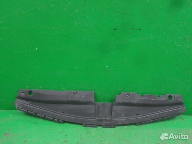 Накладка замка капота Hyundai Solaris 14 г Накладка замка капота Hyundai Solaris 14 г