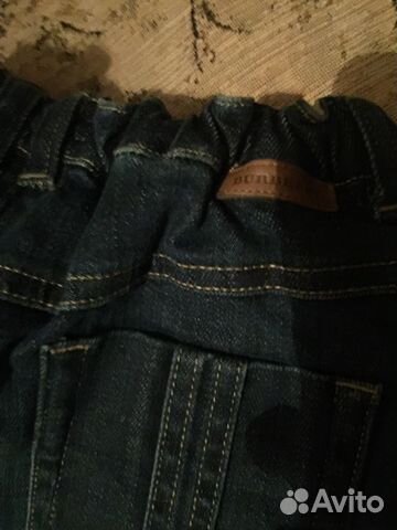 Джинсы новые Burberry на 2-3 года (оригинал) Джинсы новые Burberry на 2-3 года (оригинал)