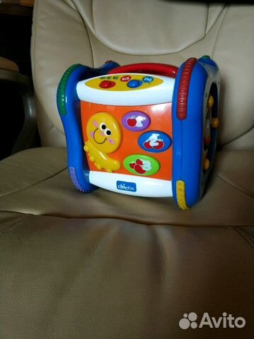 Муз гусеница новая /chicco говор куб на новый год Муз гусеница новая /chicco говор куб на новый год