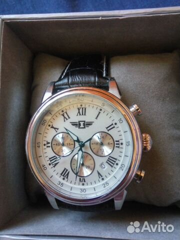 Новые мужские часы Invicta Chronograph 89083-001