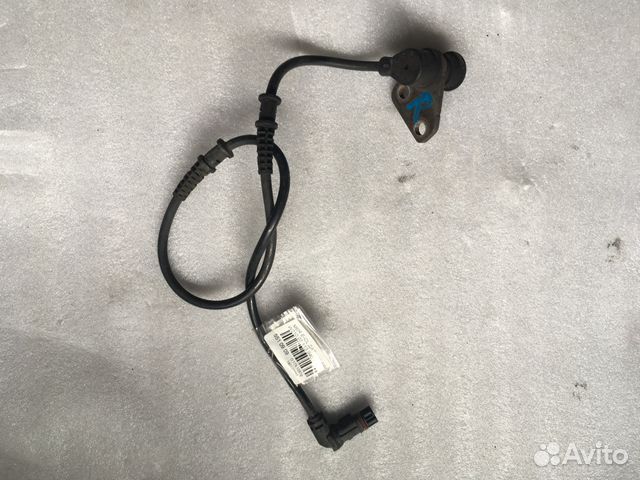 Датчик ABS передний Mercedes W210