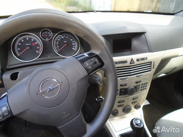 Разбираю Opel Astra H Опель Астра Ш 2009 Хетчбек 5