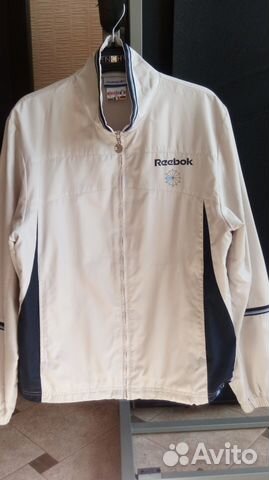 Костюм спортивный новый Reebok Костюм спортивный новый Reebok
