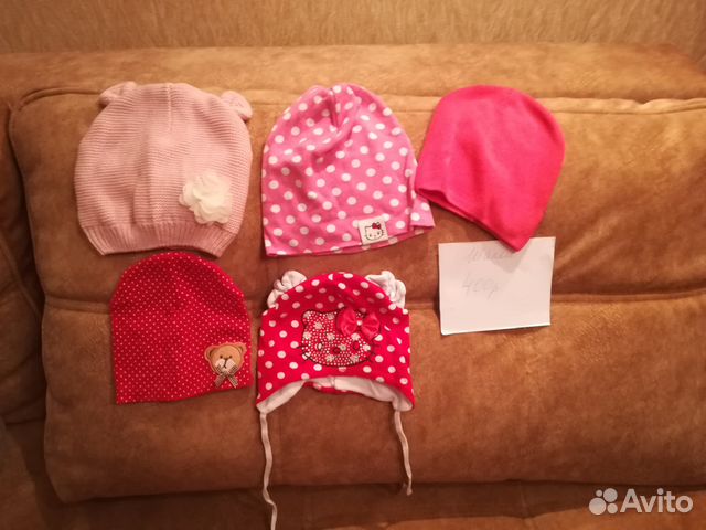 Продам шапки теплая осень, весна, лето 1-1,5 года